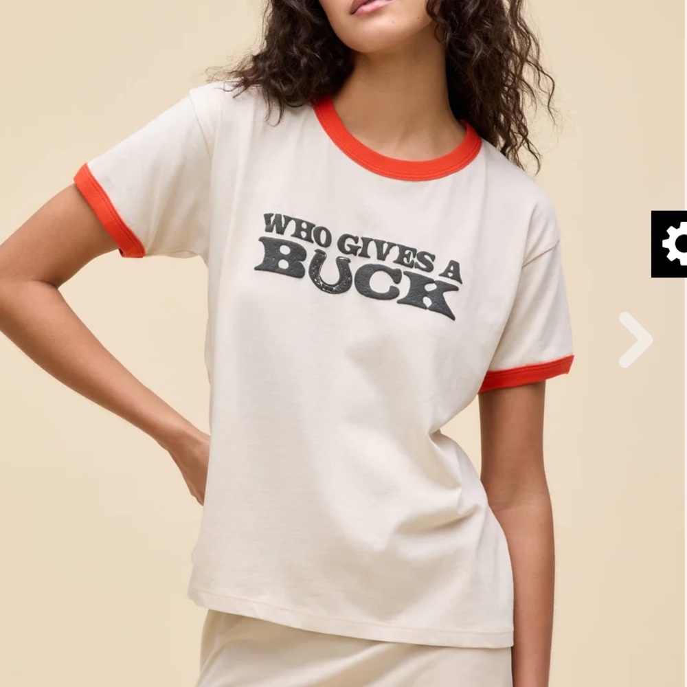 Day dreamer t-shirt small